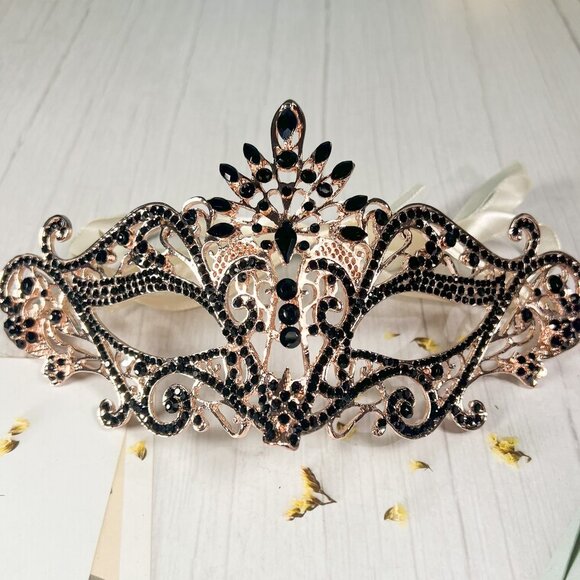 Masquerade Mask Luxury Black Crystal, Rhinestone Gold Mask, Black Diamond Mask - Picture 1 of 3